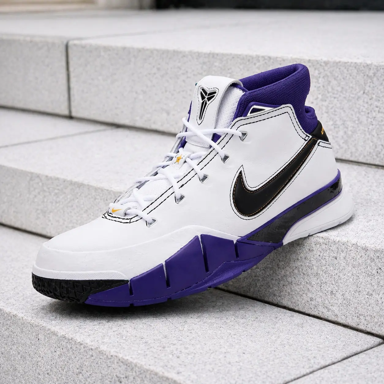 Nike Kobe 1 Protro 81 Pt Game IM0542-100 Men's Fashion Sneaker New