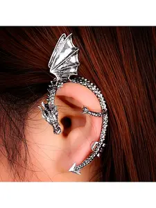 Cross-border Hot-selling Earrings: European and American Creative Individual Gothic Punk Flying Dragon Ear Clamps for Non-pierced Ears