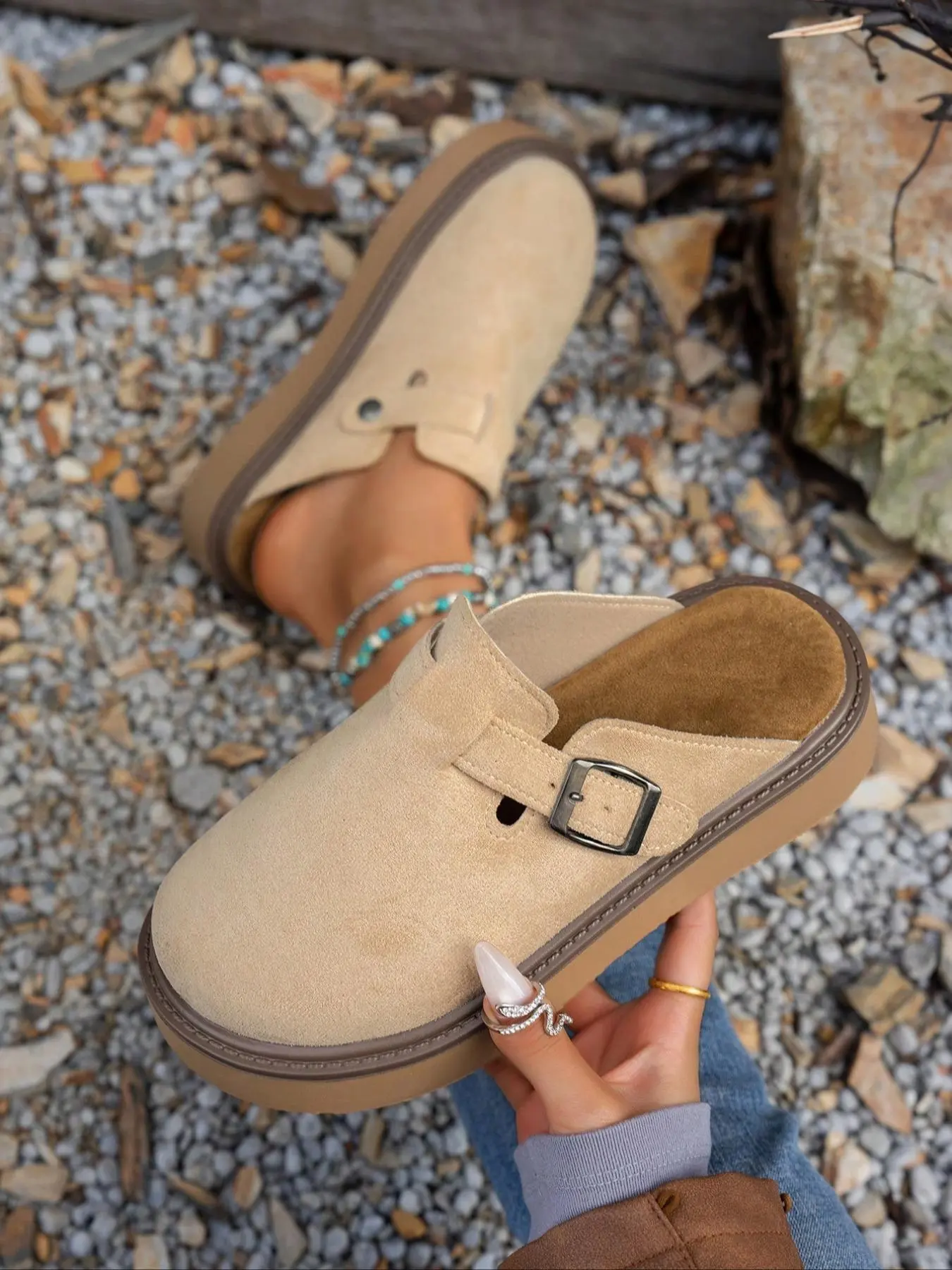Women's Solid Color Buckle Design Slip on Walking Shoes, Casual Soft Sole Comfortable Non-slip Slip on Shoes for Daily Wear, Female All-match Round Toe Shoes for Daily Wear, Girl, Classic Clog, Casual Fashion Shoes, Slip on Style