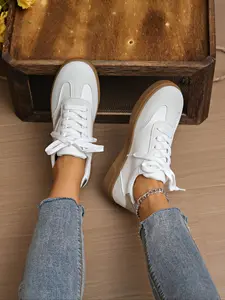 Women's casual sneakers, Round Toe Sneakers, slip-resistant and wear-resistant fashionable sports shoes, dopamine design, high-end stylish couple style, trendy and versatile casual sports shoes for everyday wear in all seasons