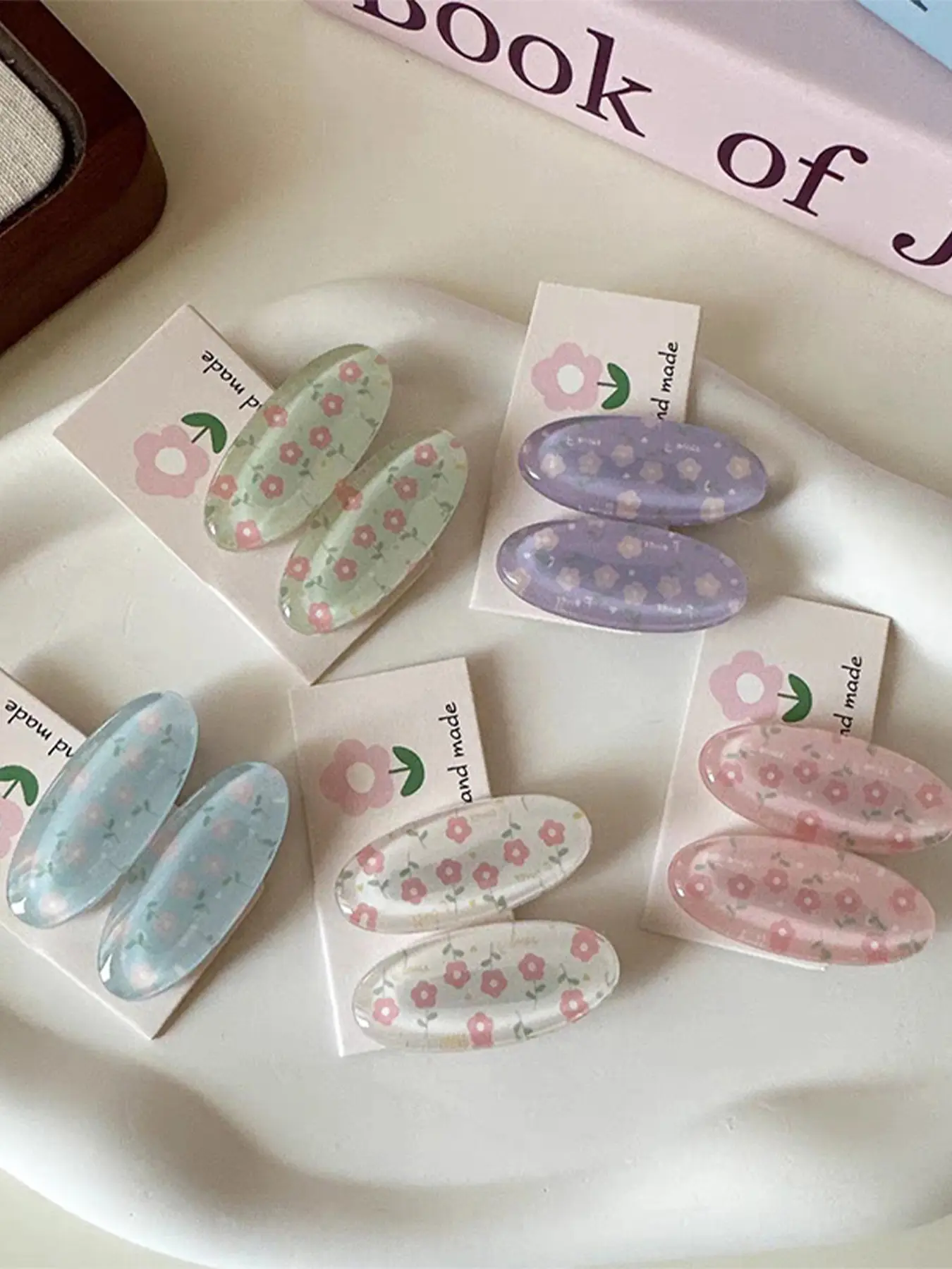 Adorable Sweet Resin Transparent Floral Hair Clip, Girl Style Bangs Hair Clip, Side Clip, Oval Hair Clip, Fashionable Daily Wear Accessory, Flower Hair Clips