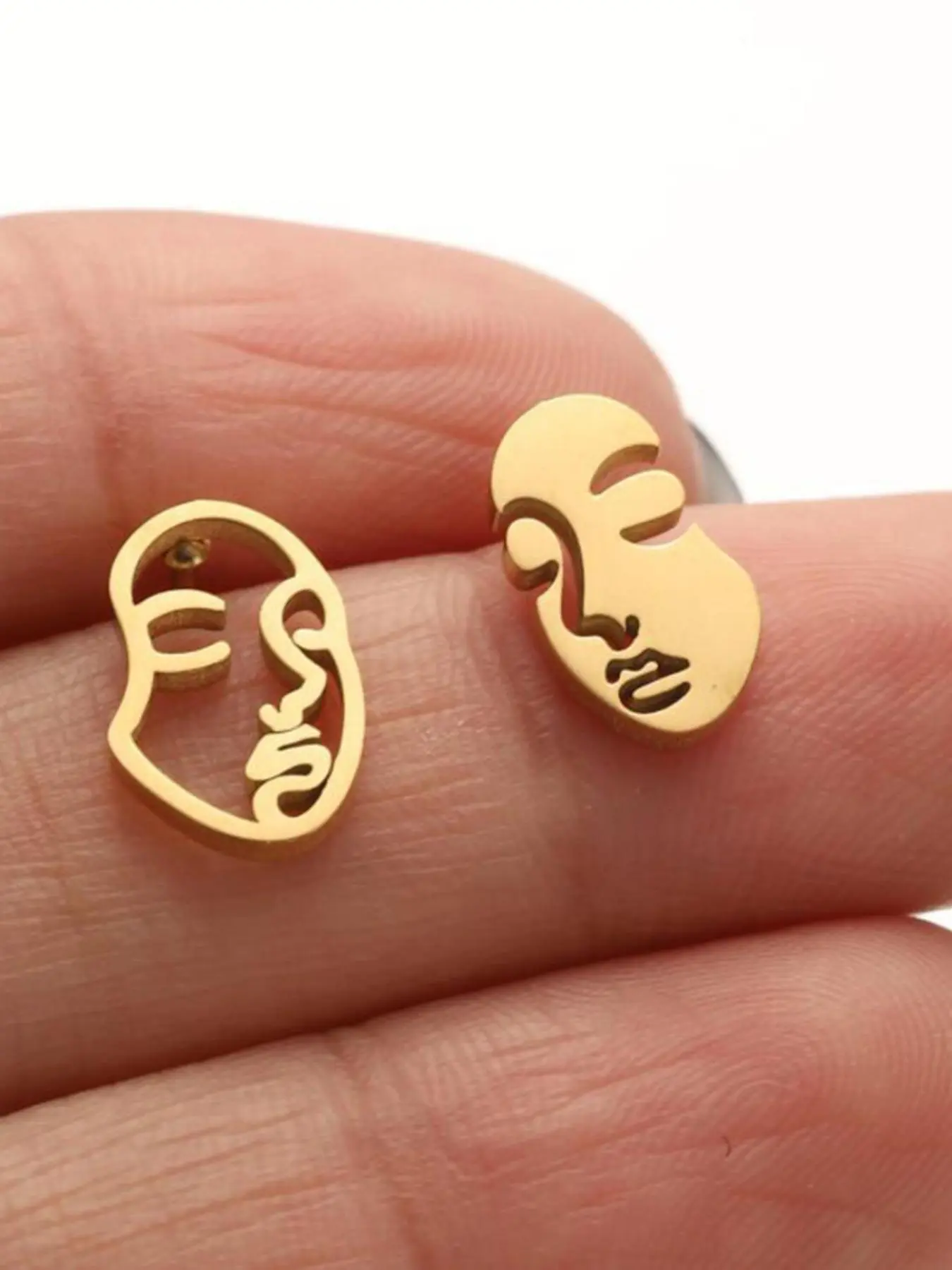Stainless Steel Asymmetrical Face Earrings, Unique Jewelry Design for Women, Trendy Stud Earrings for Everyday Wear