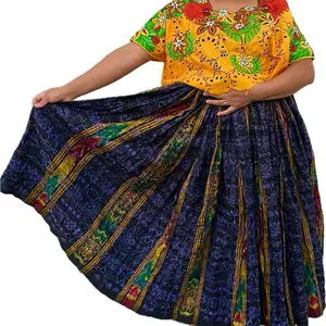 Trajes típicos de Guatemala estilo cobanera