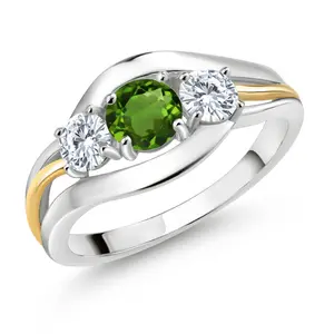 Gem Stone King 925 Silver and 10K Yellow Gold Chrome Diopside and Moissanite 3-Stone Ring for Women | 0.96 Cttw | Round 5MM and 4MM | Two-Tone Split-Shank Wedding Anniversary Promise Ring