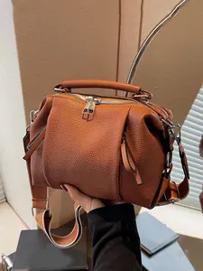 minimalist multi pocket shoulder bag, retro style generous wide shoulder strap crossbody bag, niche design versatile handbag, Casual crossbody bag, Casual messenger bags, Crossbody Handbags, suitable for shopping, commuting, parties