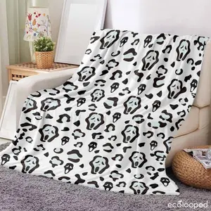 Spooky Ghost Face Flannel Blanket – Cozy Leopard Print for Couch, Bedroom & Travel, Halloween Gift Idea