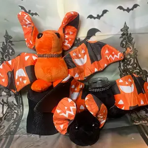 Bat Plush Halloween Stashjar, Animal Doll Stuffed Toy, 8” Mason Jar