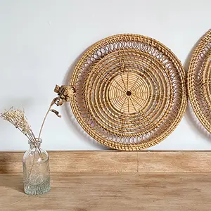 Hanging Woven Wall Basket-Handmade Natural Round Wicker Basket Wall Decor, Boho Styled Seagrass Wall Baskets Decor