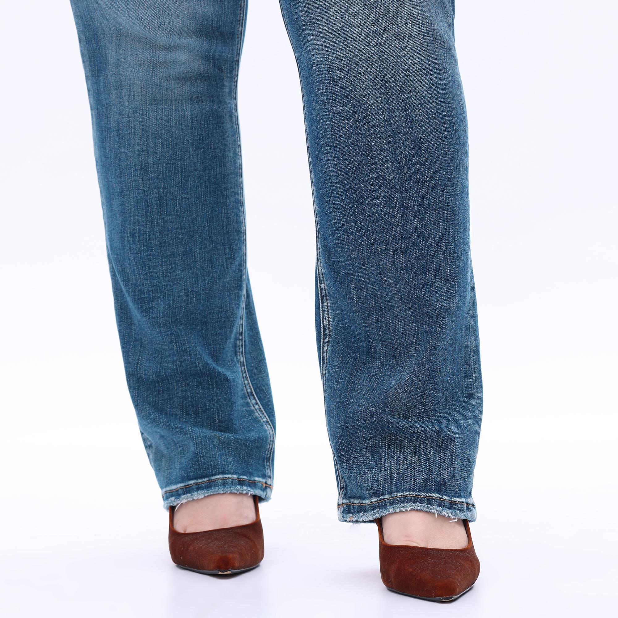ONESO Plus Size Tummy Control Medium Stretch Jeans Slimming Straight Leg Denim for Pear Shaped Women, Comfortable Curvy Fit, Up to size 24W BBL Effect
