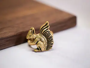 LightingArt Vintage Squirrel Ring - Original Design with Unique Elegant Elements