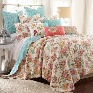 Sophia Quilt Set