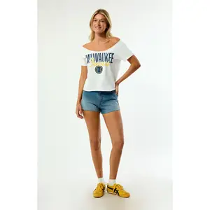 WILD COLLECTIVE Women's x MLB Milwaukee Brewers Off-The-Shoulder T-Shirt