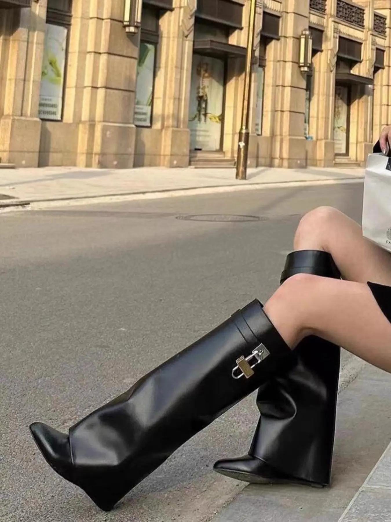 Women's Fashion Boots, Trendy Boots, Knee-High Short Boots, Western Cowboy Boot, Cowgirl Boots, Western Style, Perfect for Daily Wear, Parties, Pair with Dresses and Shorts, Rubber
