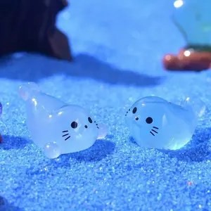 10 Piece Glow-In-The-Dark Mini Seal Resin Figurines Set, Creative Desktop Home Decor Gift, Random Cute Cartoon Glowing Ocean Animal Models