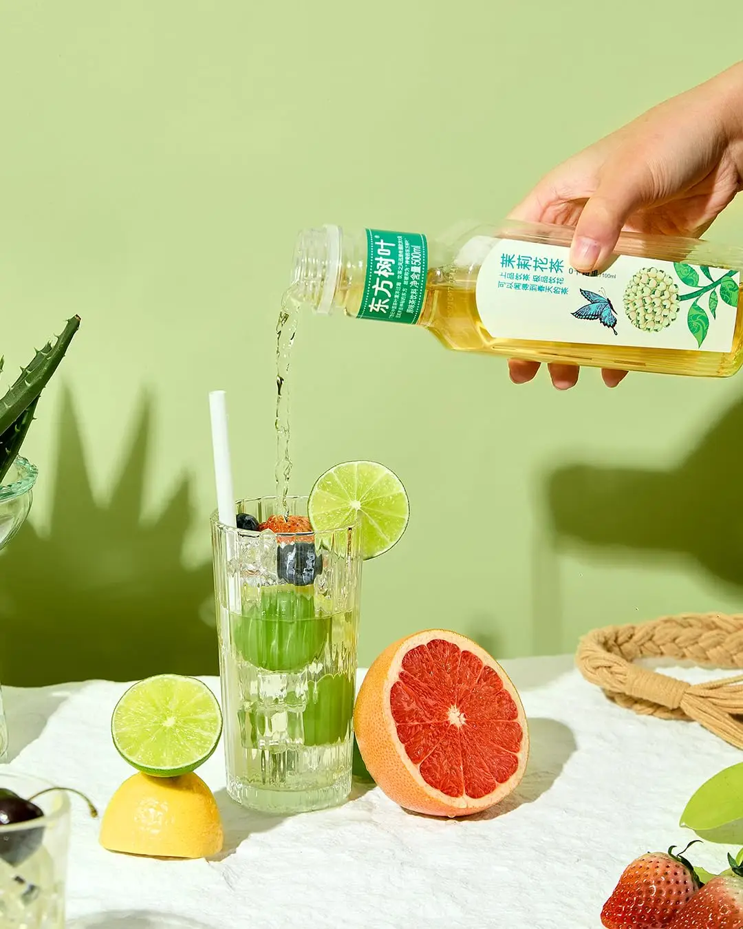 ORIENTAL LEAF Unsweetened Iced Tea - Bottled Jasmine Tea 16.9 FL oz Bottles Pack of 15 Sugar Free 0 Calories Natural Organic Beverage drinks asian foo