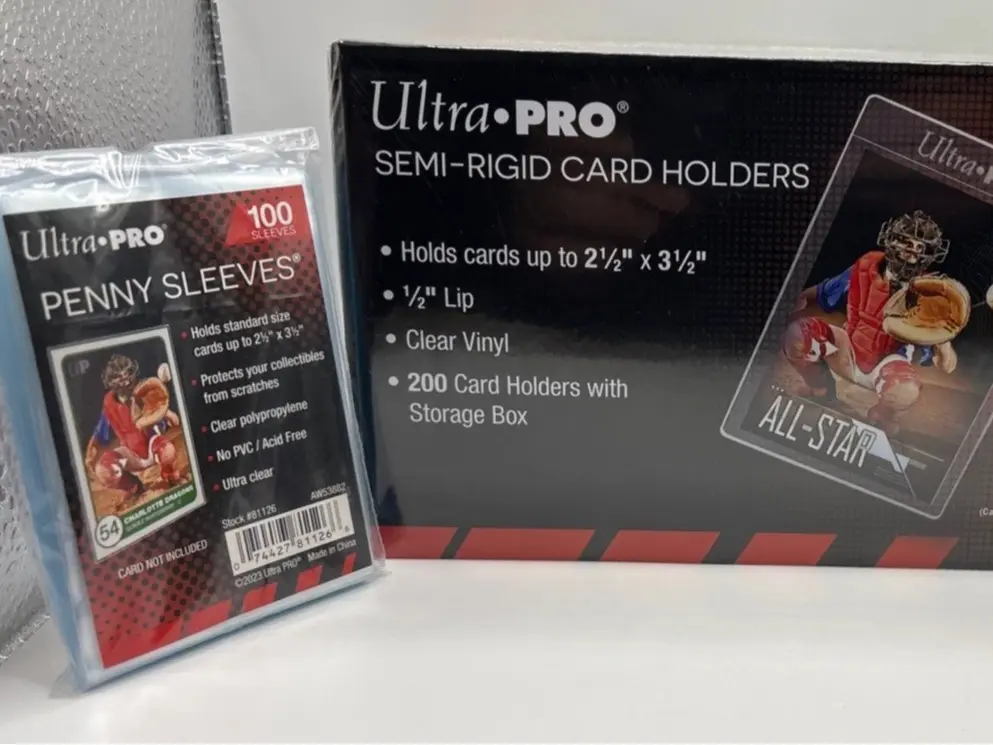 Ultra Pro Standard Card Submission Semi-Rigid Holders BOX of 200 + 200 Sleeve