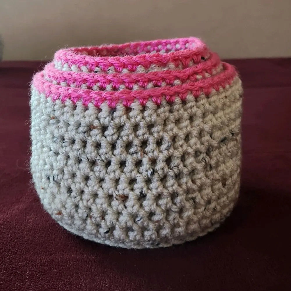 Small Nesting Baskets Set of 3 - Set of 3 Soft Crochet Baskets in Pink and Oatmeal