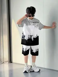 Boys' Fashion Colorblock Short Sleeve Set, Trendy Graffiti Design, Comfortable Breathable, Summer Essential, Casual Loose Fit, Baggy, Clothes Kids, Children
