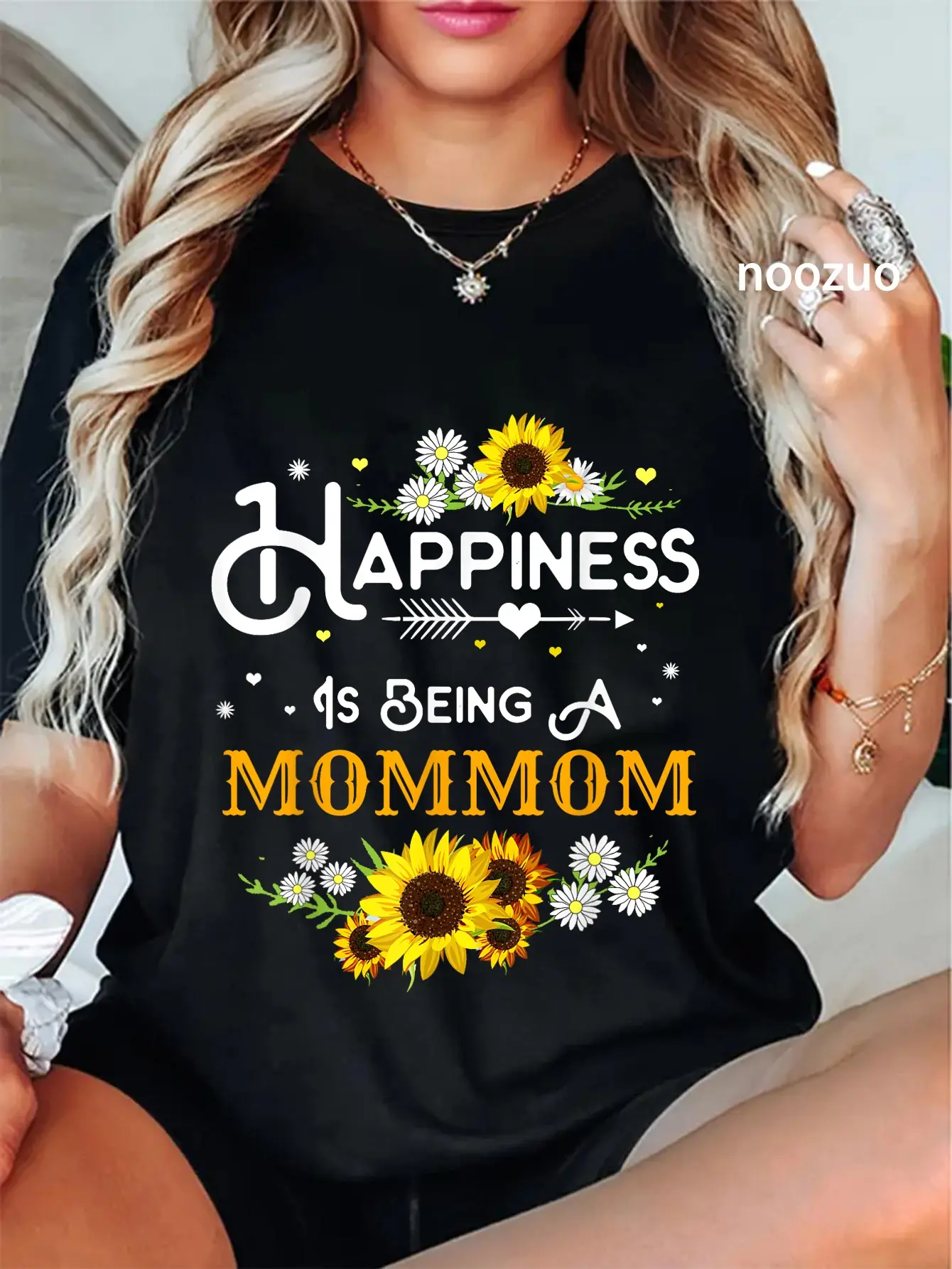 100% Cotton Happiness is Being a Mommom Mother's Day Gift T-Shirt