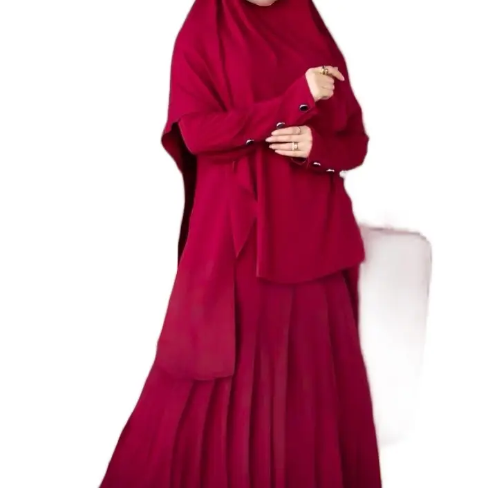 Red abaya