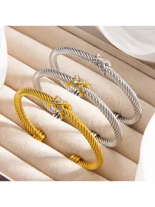 European and American Open X Twist Bracelet, Light Luxury Diamond-Embedded Titanium Steel Open Bracelet, Elegant Jewelry Bracelet, ins Style, Simple, Versatile and Adjustable Bracelet