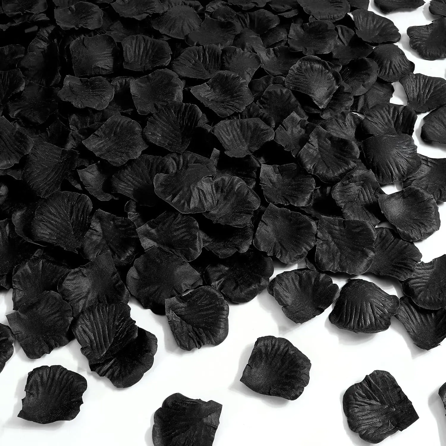 1000 count Black Rose Petals Artificial Silk Flower Petals Romantic Decorations for Wedding Engagement Birthday Event Anniversary Party Backdrop Supplies