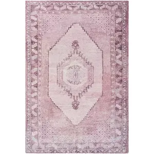 Unique UNQ-2316 Lavender Area Rug