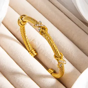 Trendy titanium steel bracelet, X-shaped opening design, unique and subtly luxurious twisted shape, simple and versatile, inlaid with diamonds, adjustable length. Birthday gift Chain Classic Tennis gold tone valentine ideal