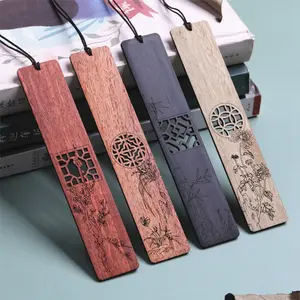 Chinese Style Wooden Bookmark – Hollow Carved Window Lattice Graduation Gift