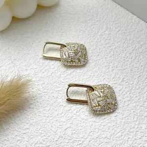 Fashionable OL Earrings