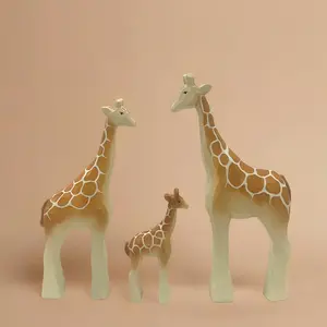 Giraffe Design Resin Statue, 3 Counts/set Modern Animal Shaped Decoration Craft, Home Decor for Living Room Bedroom Dining Room Study Room, Ornaments