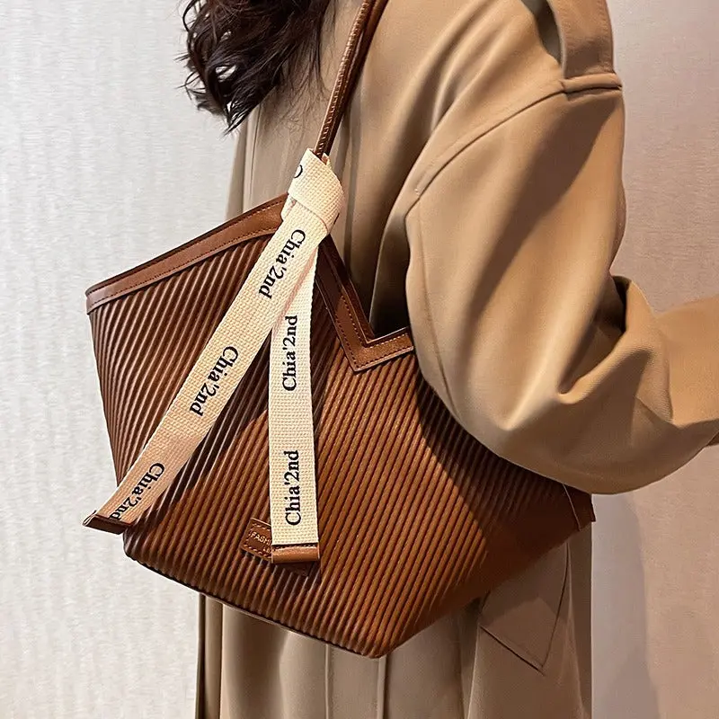 Large Capacity PU Leather Tote Bag for Women | Casual Luxury Shoulder Handbag