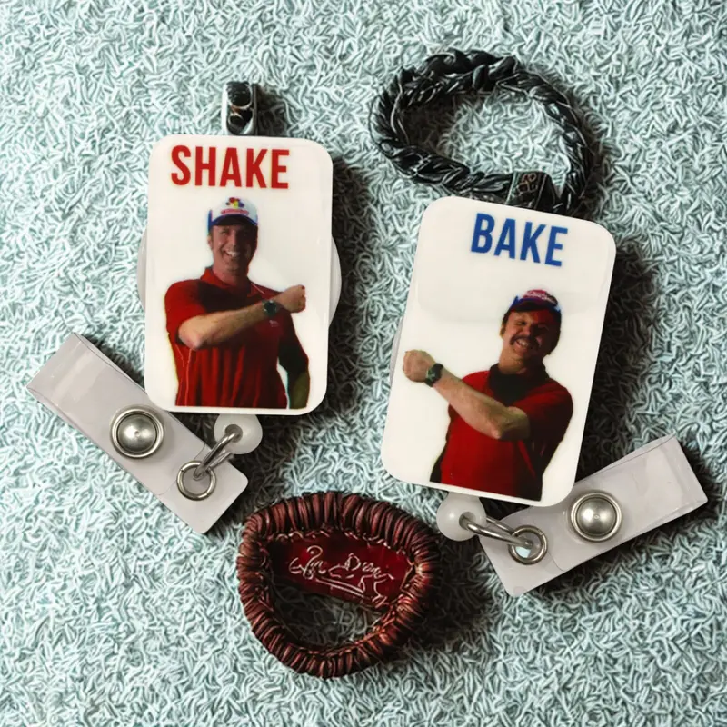 Shakable Retractable Reel Badge/ Holder