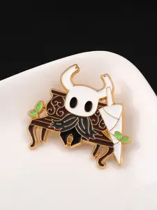 Hollow Knight Game Character Badge Cute Bee Girl Cartoon Metal Brooch Coat Pendant, Adorable Jacket Accessory
