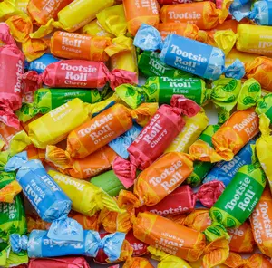 FRUIT CHEWS Candy 1 lb – Bulk, Resealable Bag, Individually Wrapped (68 Pieces), 5 Assorted Flavors, Soft & Fruity, Gluten & Peanut Free