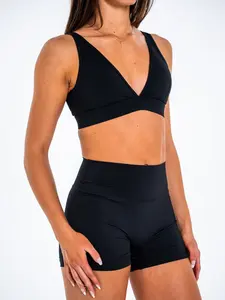 Bucked Up Sculpt Shorts 5"