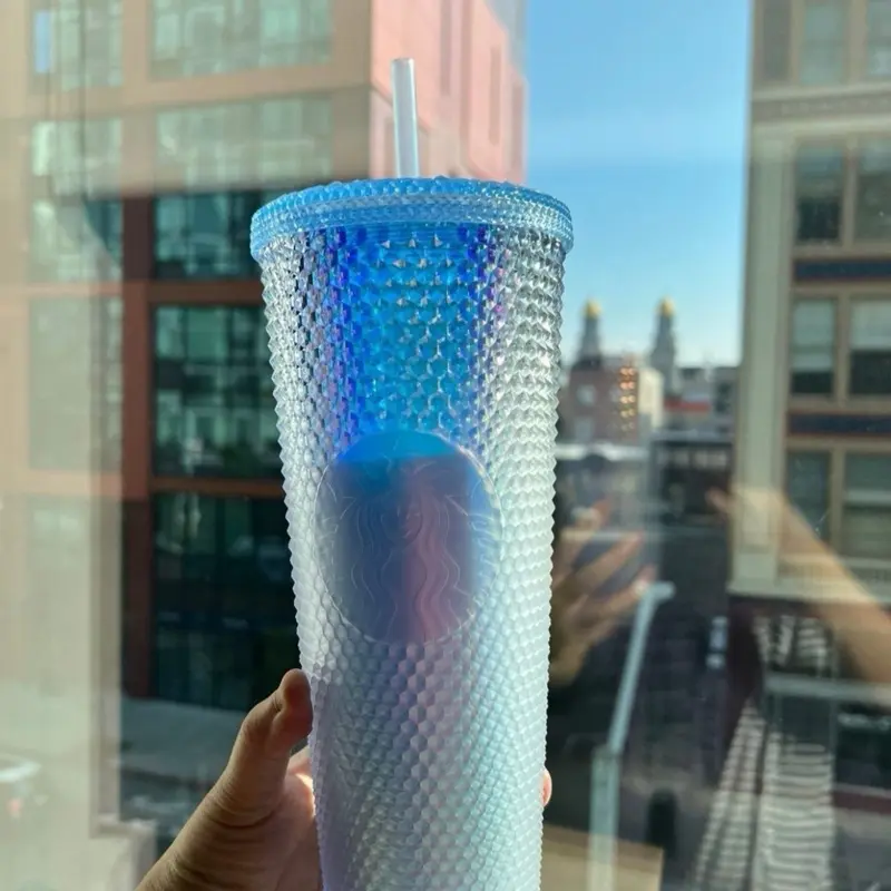 Starbucks overseas ice gradient blue ombre bling studded tumbler venti size  - TikTok Shop