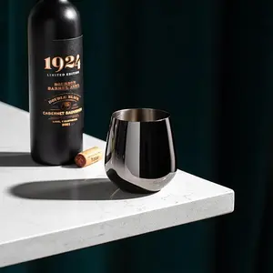 Wills and Elm Stemless Stainless Steel Wine Glasses Set of 4 with Aerator - Unbreakable Wine Glasses - 18oz Black