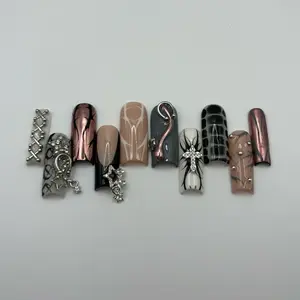 Grunge press on nails