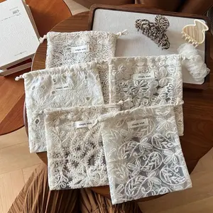 Creative Lace-Cutout Embroidered Drawstring Storage Bag Single Layer Multi-Purpose Storage Pouch Retro Organizer Travel