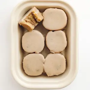 Raw Cinnamon Bun Box - 6 Pieces