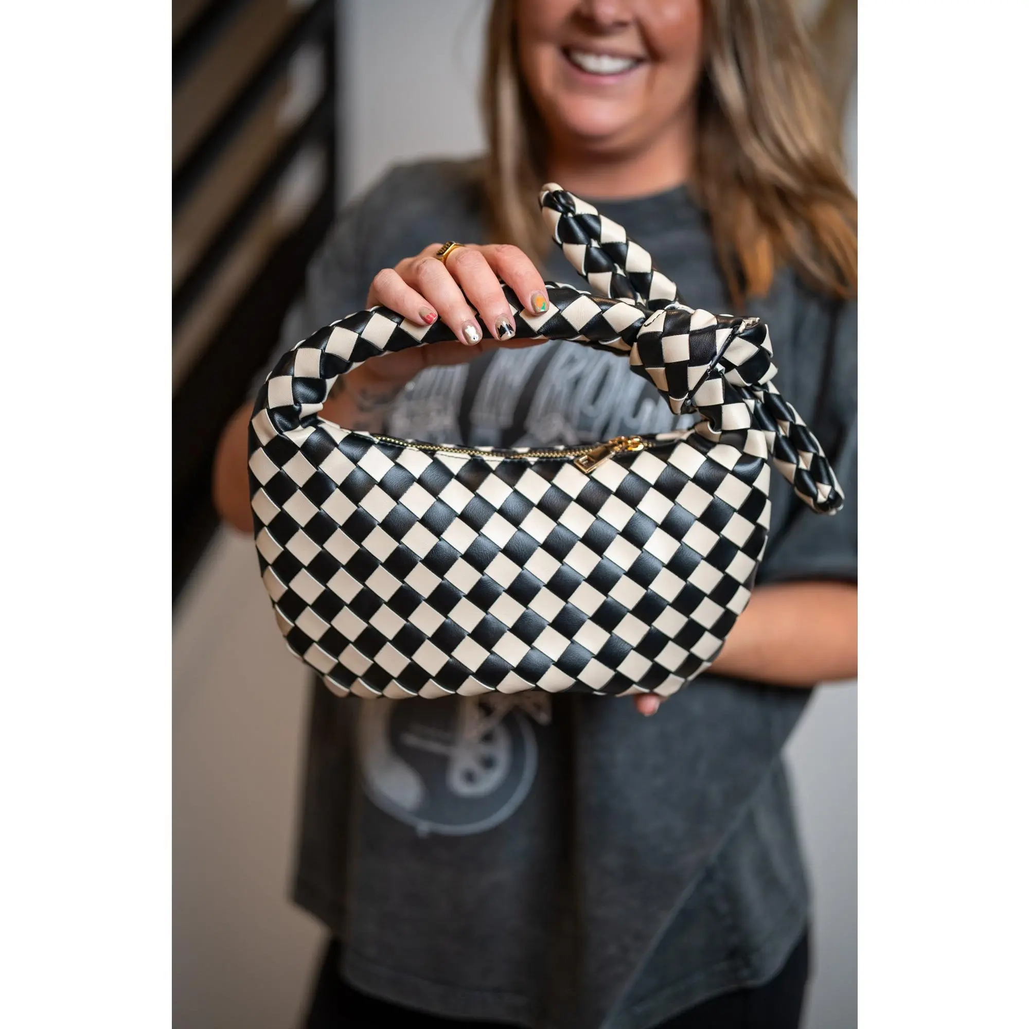 Lizbeth Woven Knot Clutch – Urban Expressions