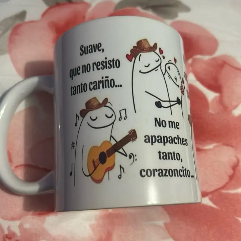 Coffe Mugs 11oz - Suave Que No Resisto Tanto Cariño No Me Apapaches Tanto Corazoncito Design
