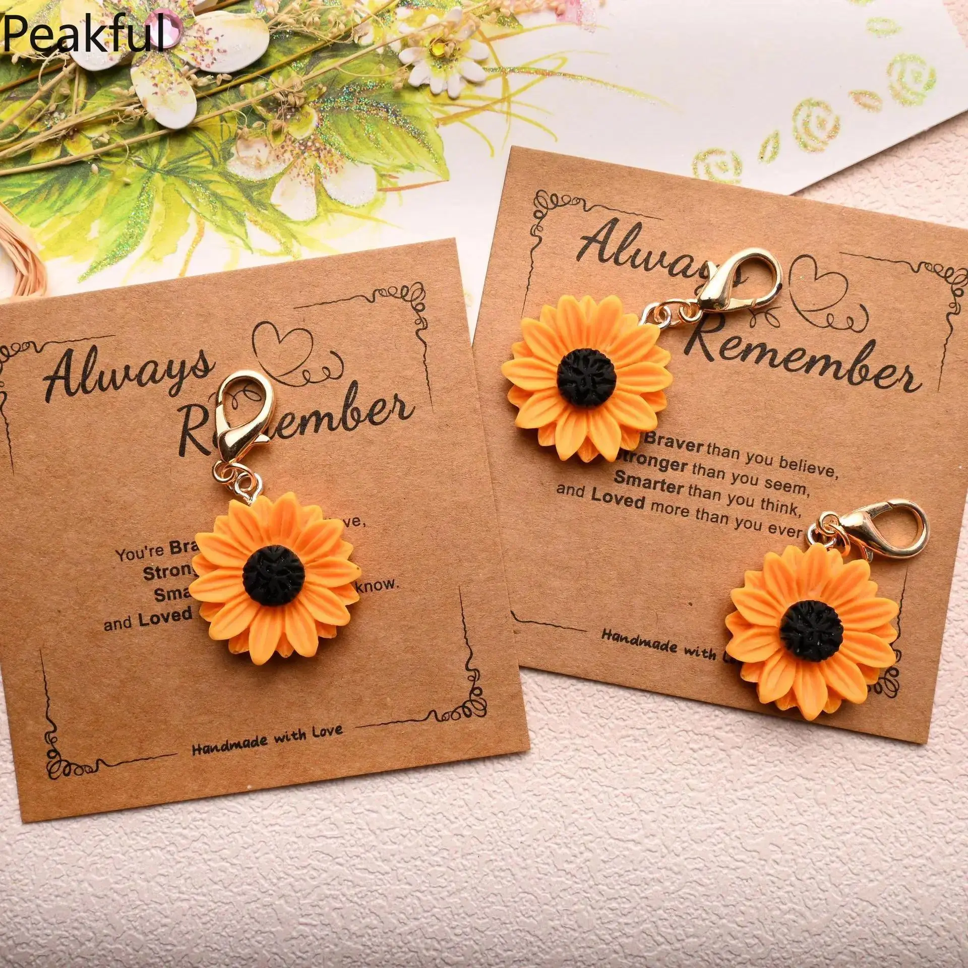 Cute Sunflower Fashion Keychain,Popular Elegant Flower Shape Bag Pendant Charm,Practical Resin Daily Decor Accessory, lightweight easy carry & warm aesthetic vibe,great for backpack decoration,car key ornament,holiday gifting and trendy personal adornment