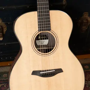 Furch Blue Plus Orchestra Model Guitar Spruce/Walnut Grand Auditorium Acoustic Guitar  #3016