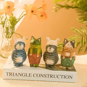 Handmade Wood Carved Cat Figurine, Cute Animal Design, Animal Decorative Ornament, Original Wooden Craftsmanship, Desktop Creative Decoration, Holiday Gift