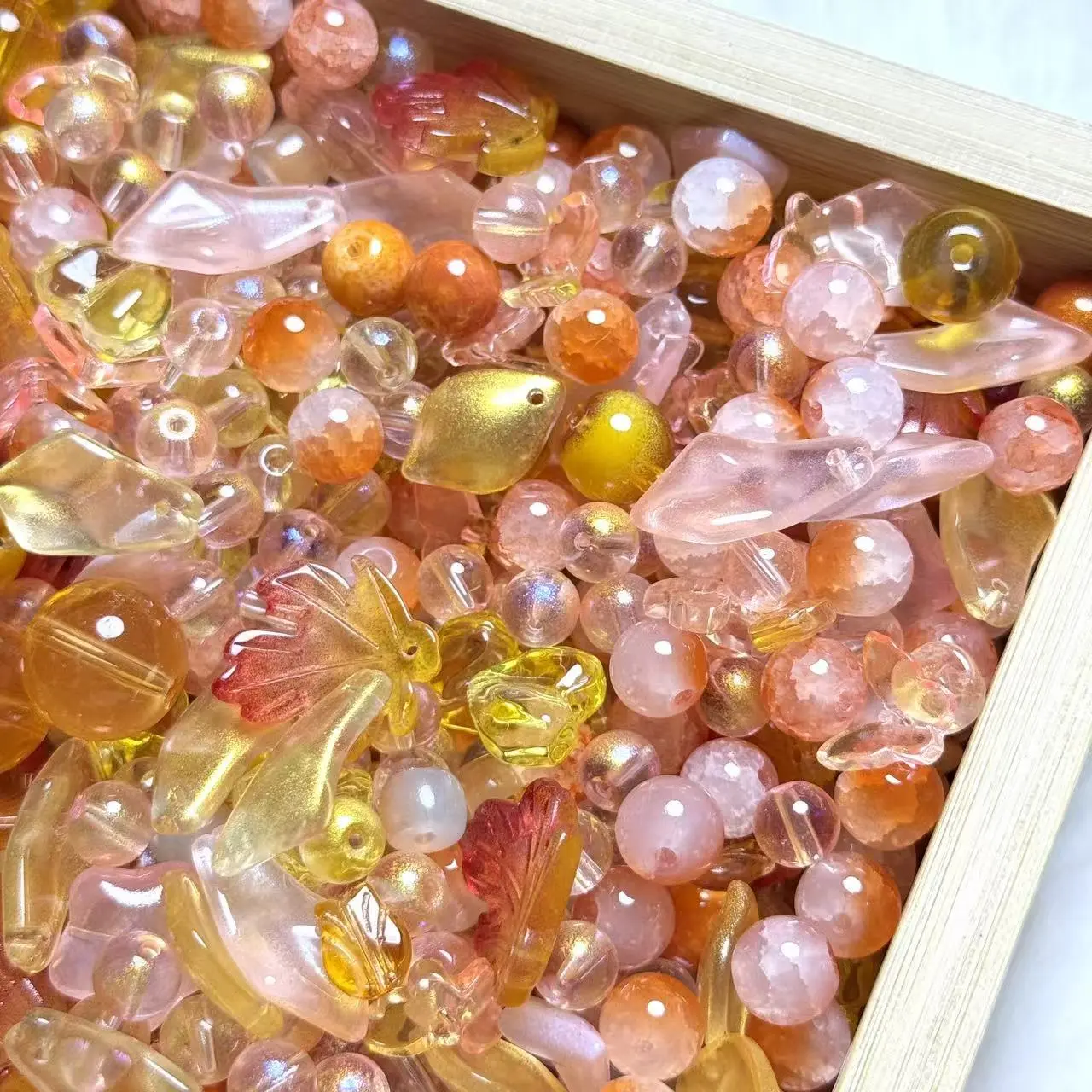 【A25】Orange Glass Bead
