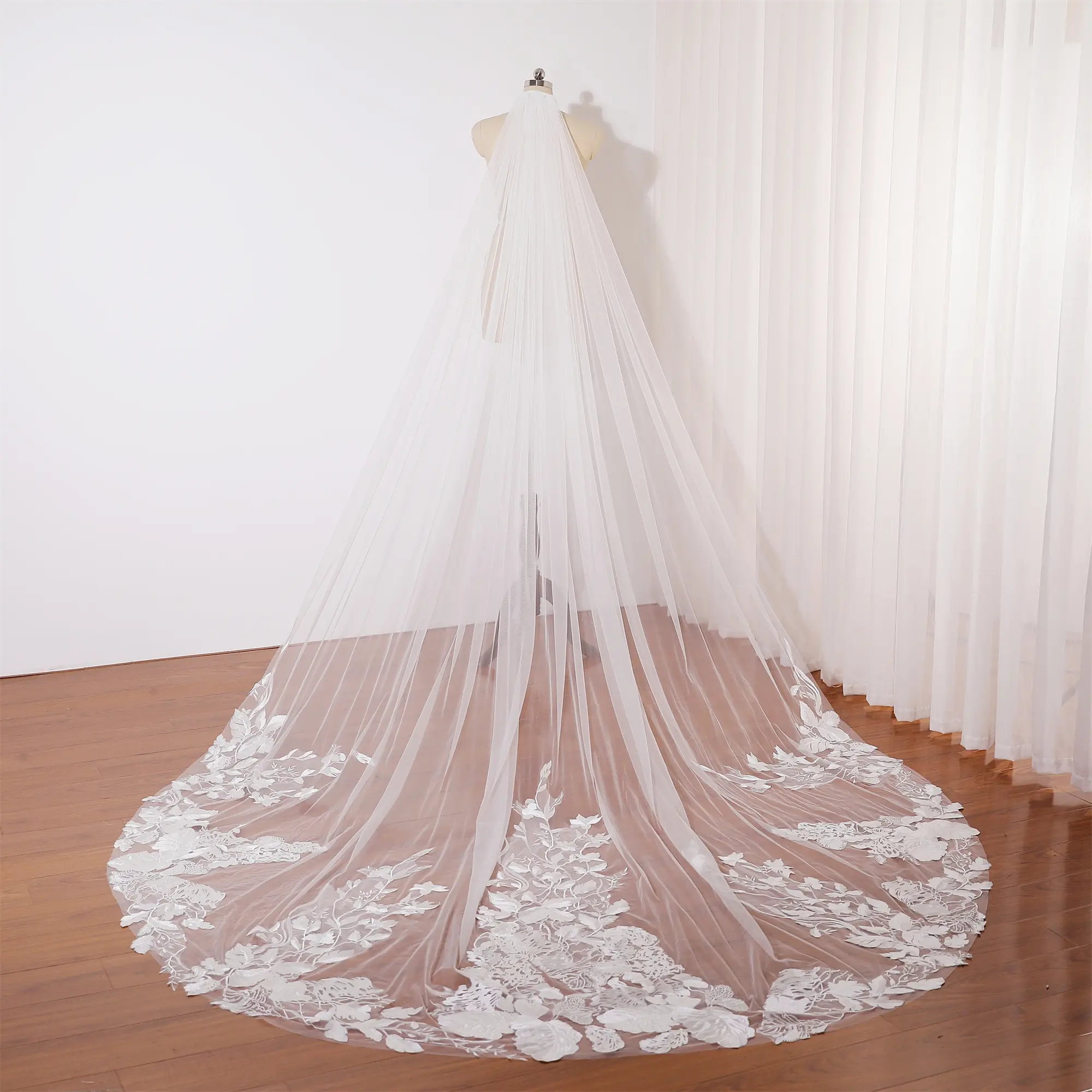 Handmade wedding bridal veil palm leaf lace embroidered, Luxury floral bridal veil cathedral length, Single layer soft tulle wedding veil, Romantic outdoor wedding veil, Chapel veil, Long wedding veil