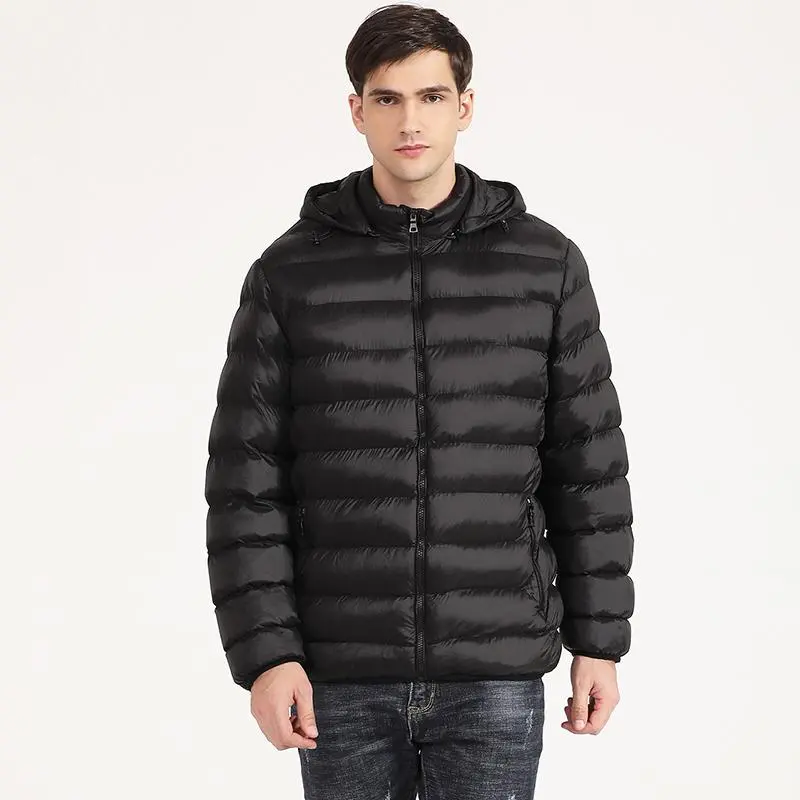 Men's Black Puffer Jacket Cotton Padded Winter Jacket Hooded Down Coat Water and Wind-Resistant Coat Casual Men's Parka