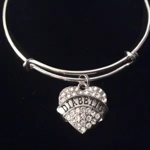 Diabetic Medical Alert Crystal Heart Charm Bracelet Diabetes Expandable Bangle Trendy Gift